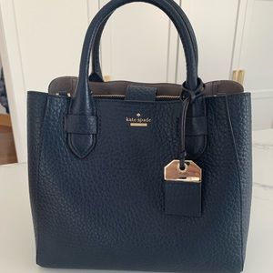 Kate Spade Navy Blue Carter Street Devlin Purse.
